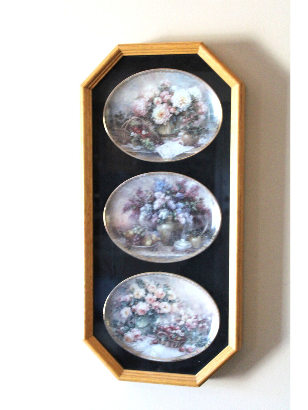 Vtg Bradford Ex. Lena Liu Country Accents Ltd Ed Plates Oak Showcase Frame 25x12